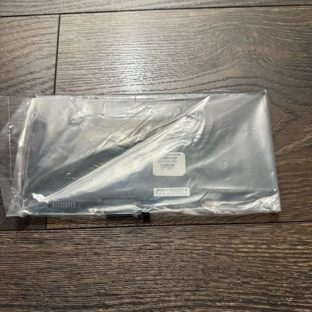HP 840 G4 Battery 85418-850 New in Packaged